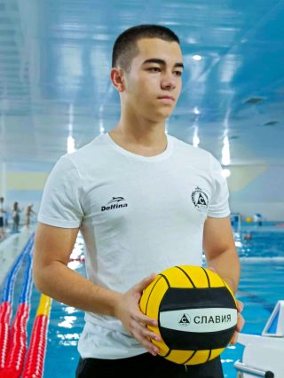 DavidStanev7 https://waterpoloslavia.com/wp-content/uploads/2025/10/DavidStanev7-320x426.jpg