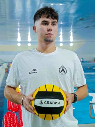 https://waterpoloslavia.com/wp-content/uploads/2025/10/MartinDonchev-320x427.jpg